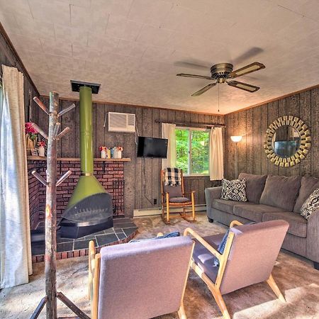 Cozy Adirondacks Cabin Walk To Lake Eaton! Jay Bagian luar foto